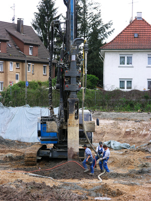 Tiefenbohrung bei einem Neubau